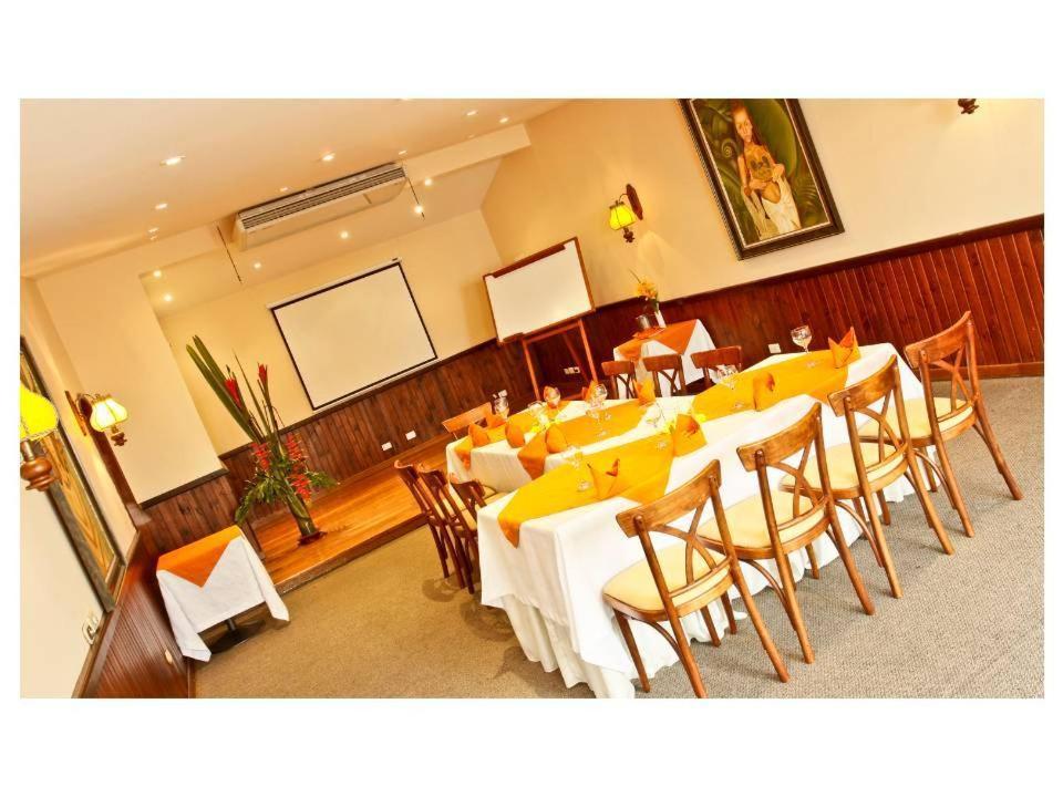 Casona Real Hotel Bogota Buitenkant foto